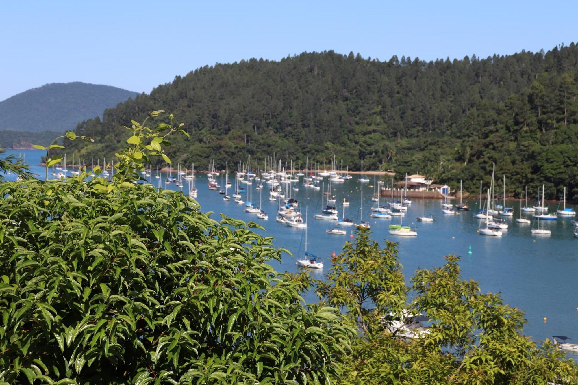 Toakichales Ubatuba Buitenkant foto